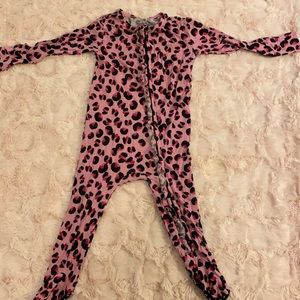 Posh Peanut Leopard footie
